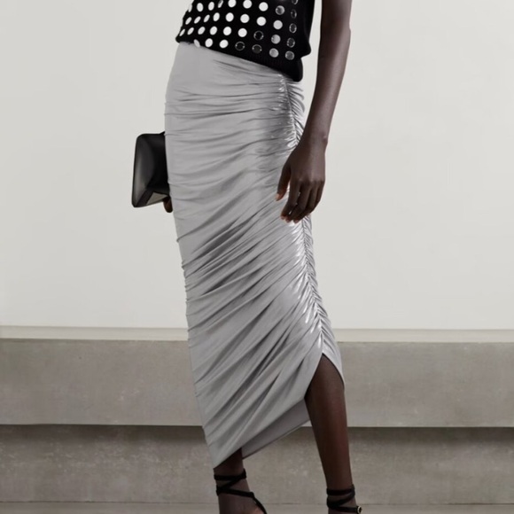 Norma Kamali Silver Maxi Pencil Skirt Ruched built in briefs size Small NWT